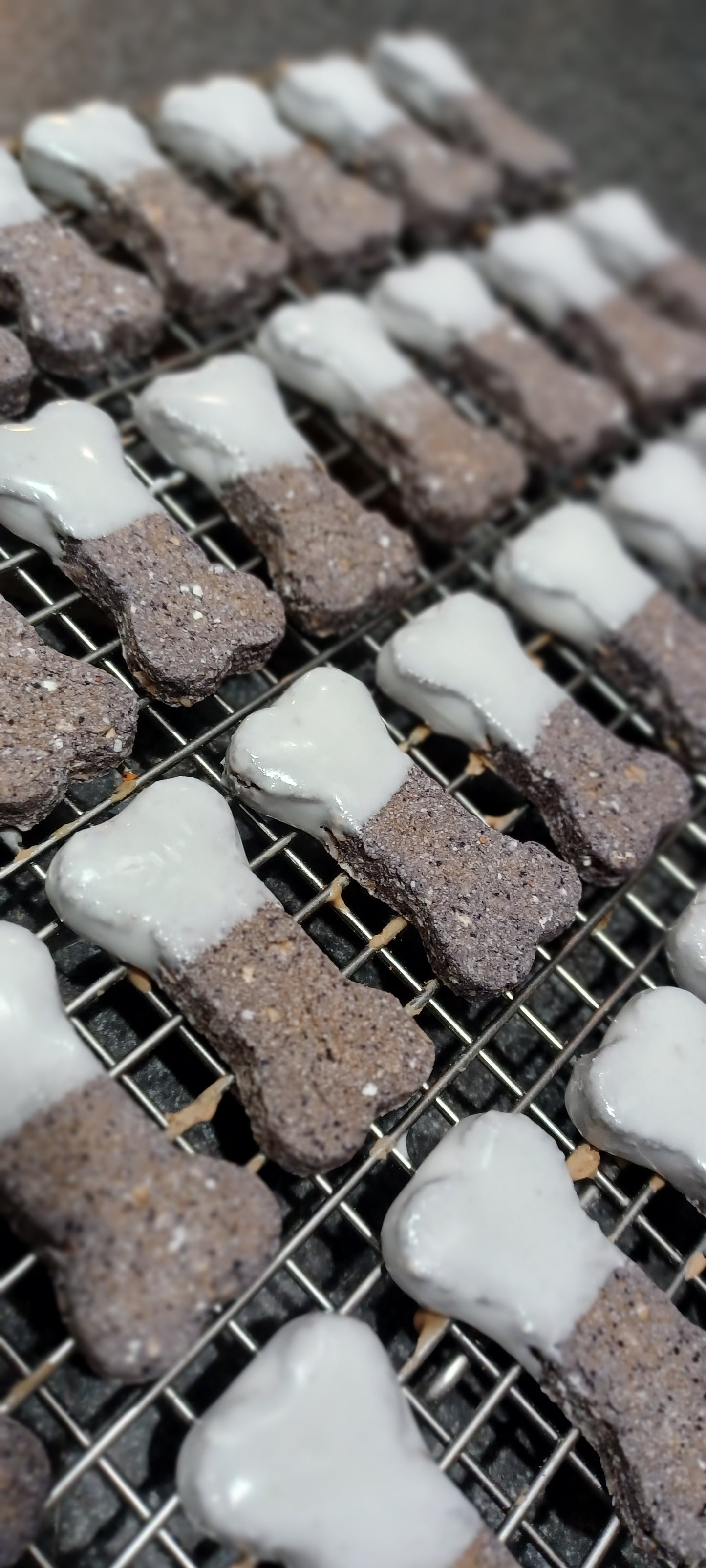 Glazed Blueberry + Oat Bone Organic Dog Treats (Gluten-Free) - Close Up