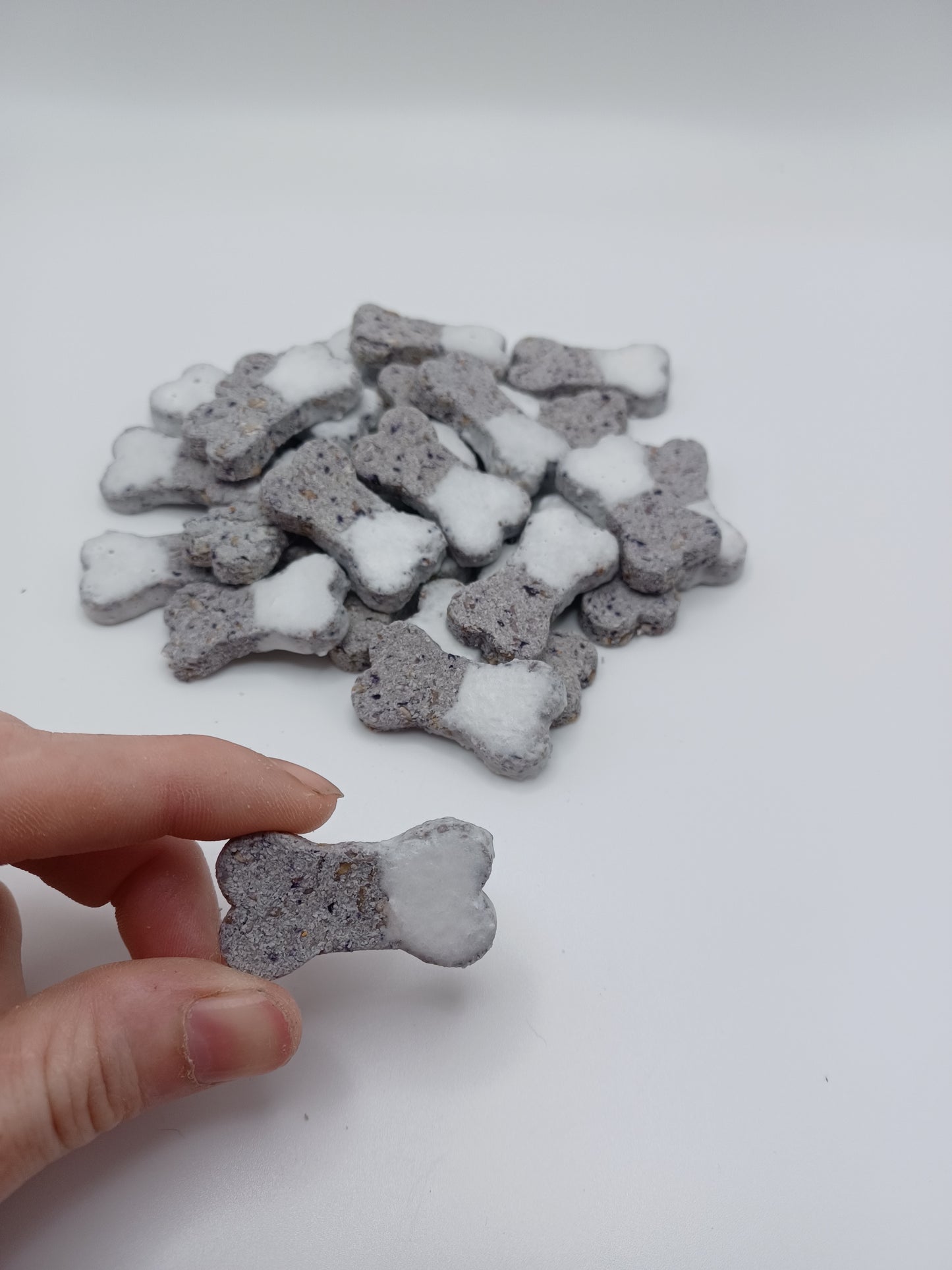 Glazed Blueberry + Oat Bones 🦴 Handmade Organic Gluten-Free Dog Treats