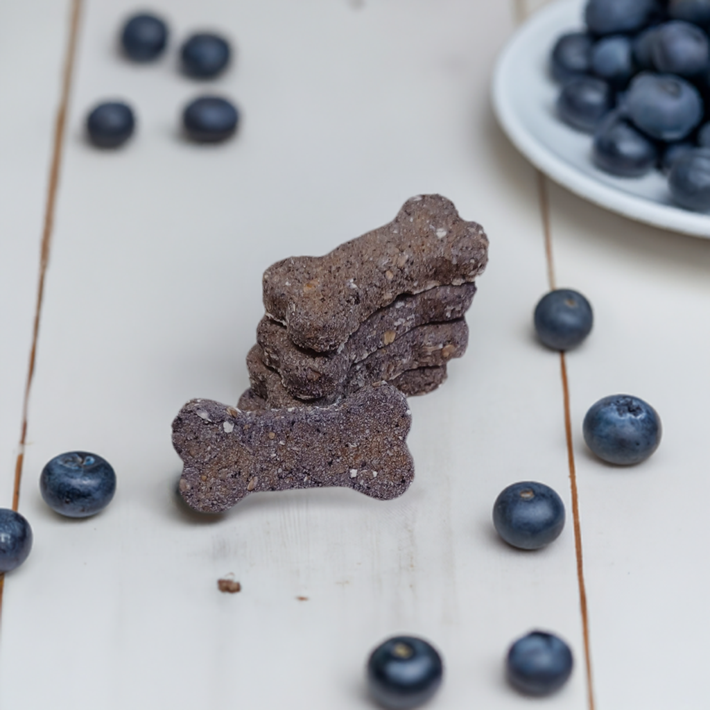 Blueberry Oat Bones Organic Dog Treats 3