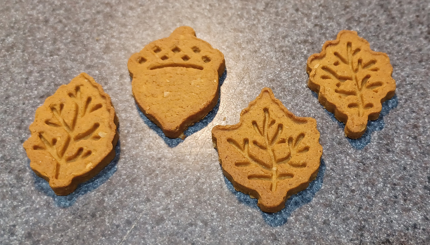 Fall Harvest Peanut Butter Leaves Dog Treats 🍂