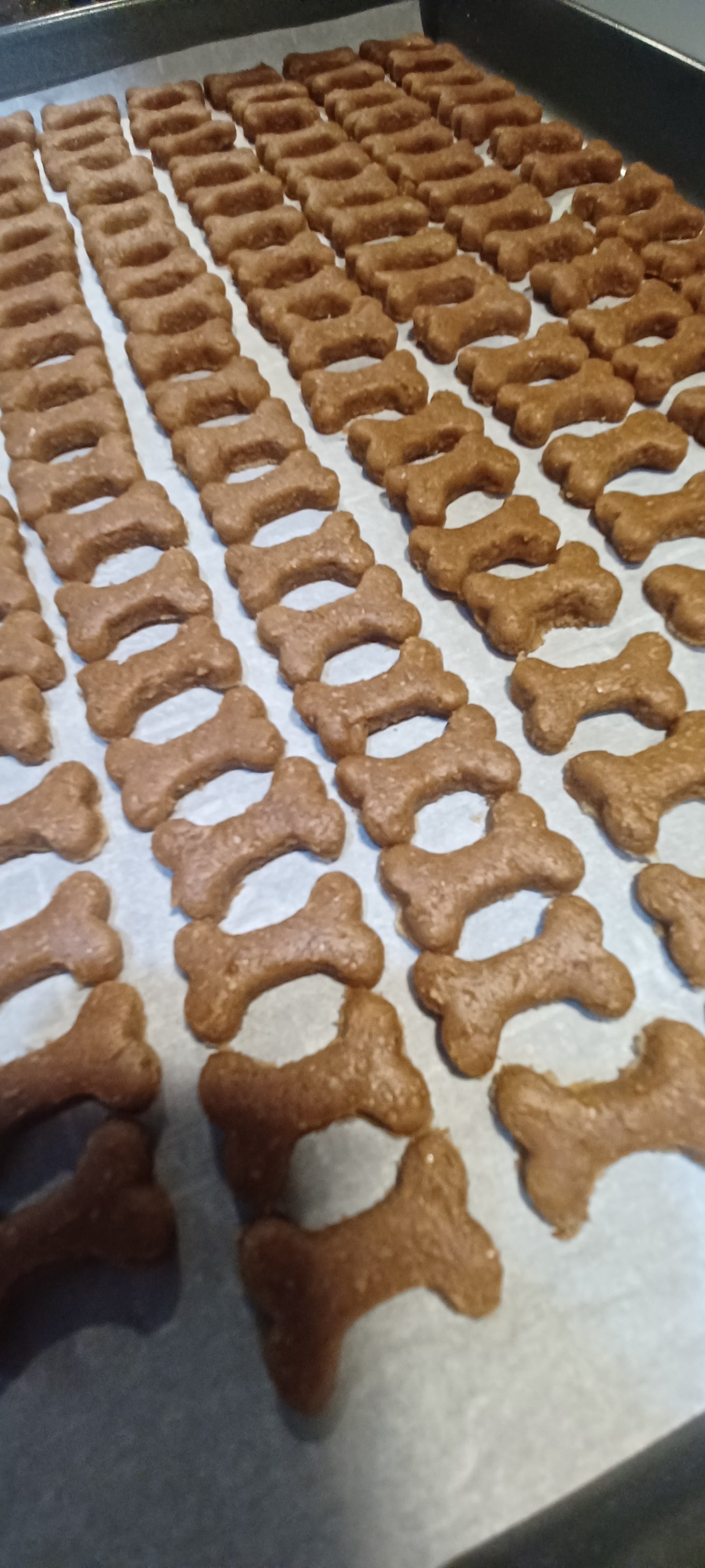 Mini Peanut Butter Bones Organic Dog Treats - Close Up - Baking